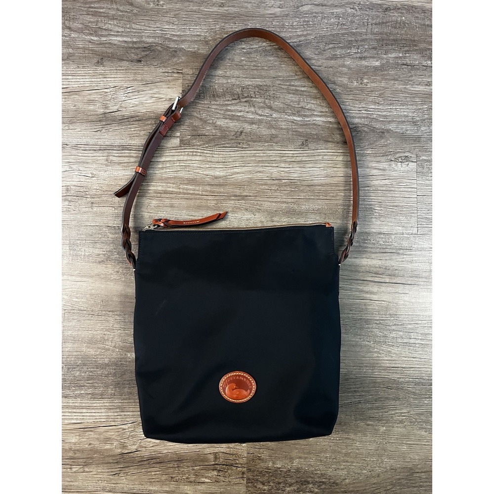 Dooney & Bourke Large Black Nylon Crossbody Bag Womens‎ Classic